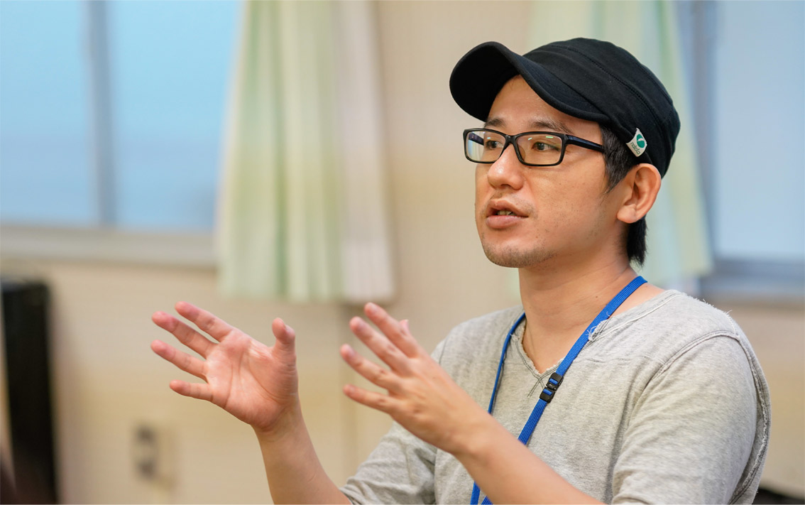 監督/撮影/プロデュサー島田隆一しまだ・りゅういち